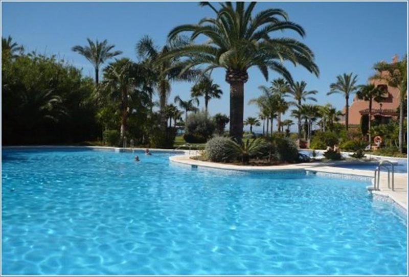 Prado Appartement Estepona Buitenkant foto